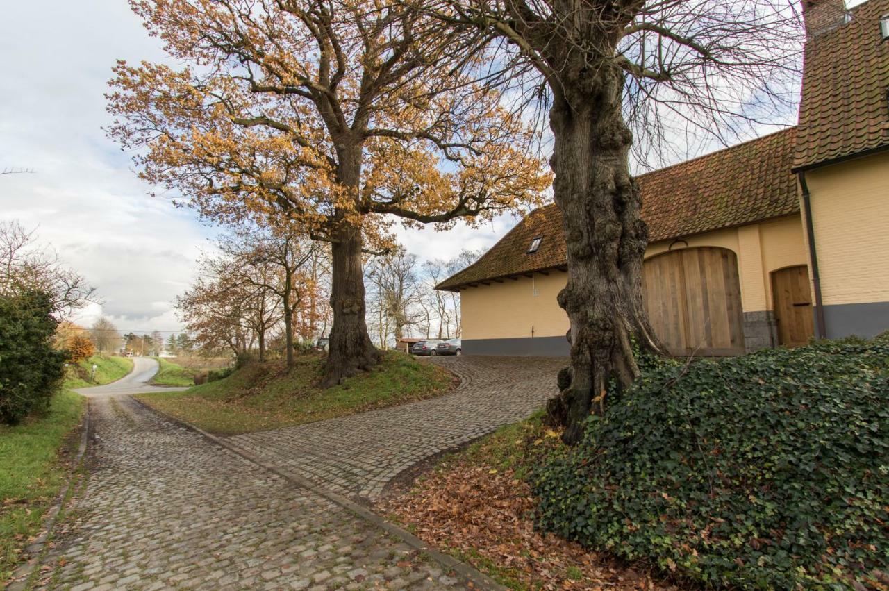 Clayshoeve Munte Buitenkant foto