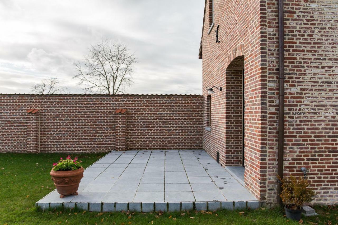 Clayshoeve Munte Buitenkant foto
